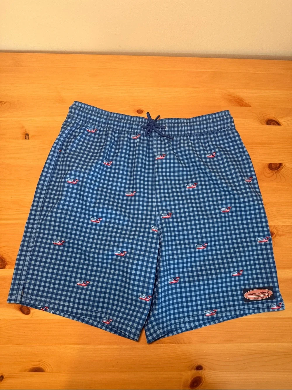 Vineyard Vines Kids Blue Gingham USA Flag Whale Swim Trunks Size L